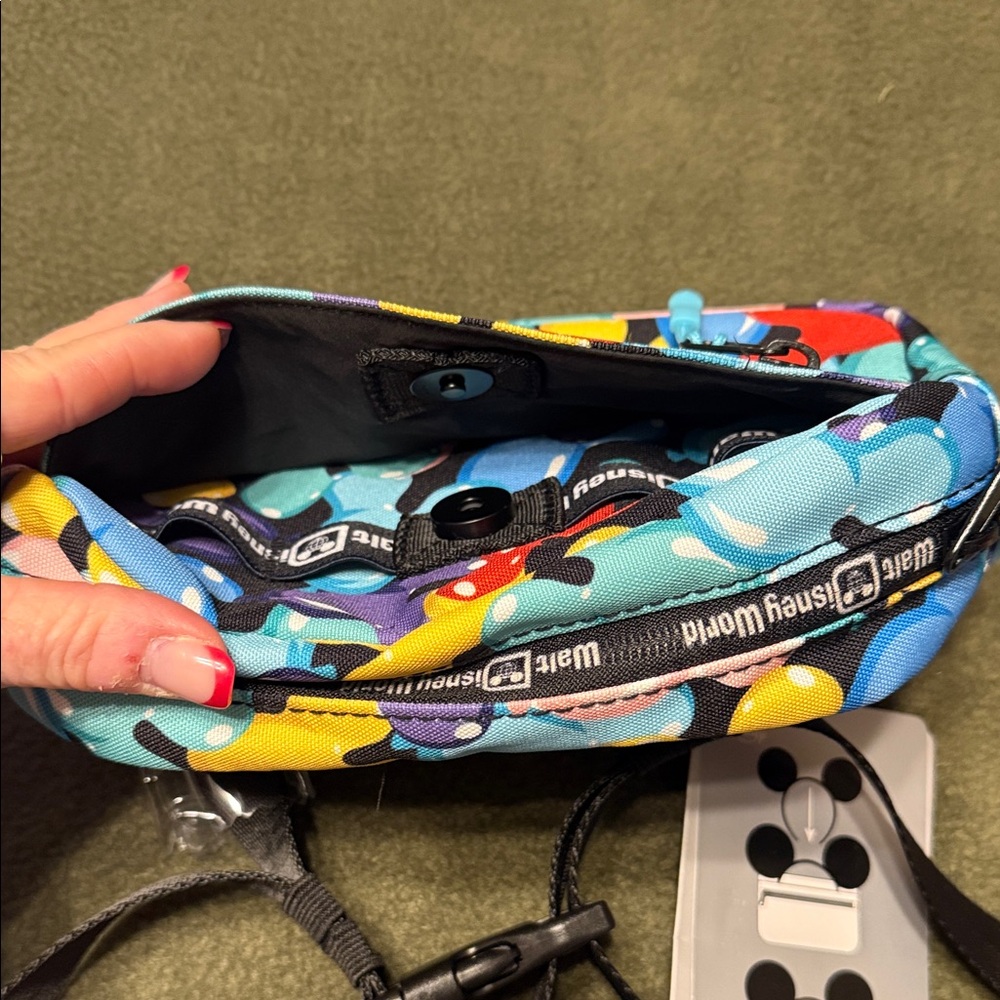 Colorful Fanny pack - Picture 2 of 4